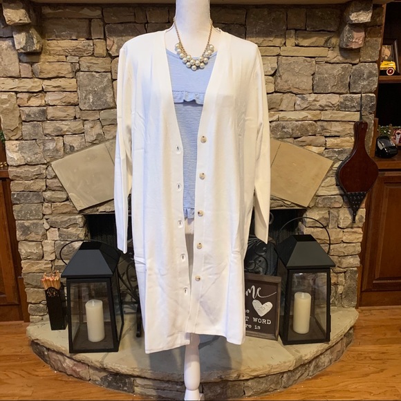 LOFT Sweaters - NWT Loft Plus Cream Long Cardigan Sweater 24 26